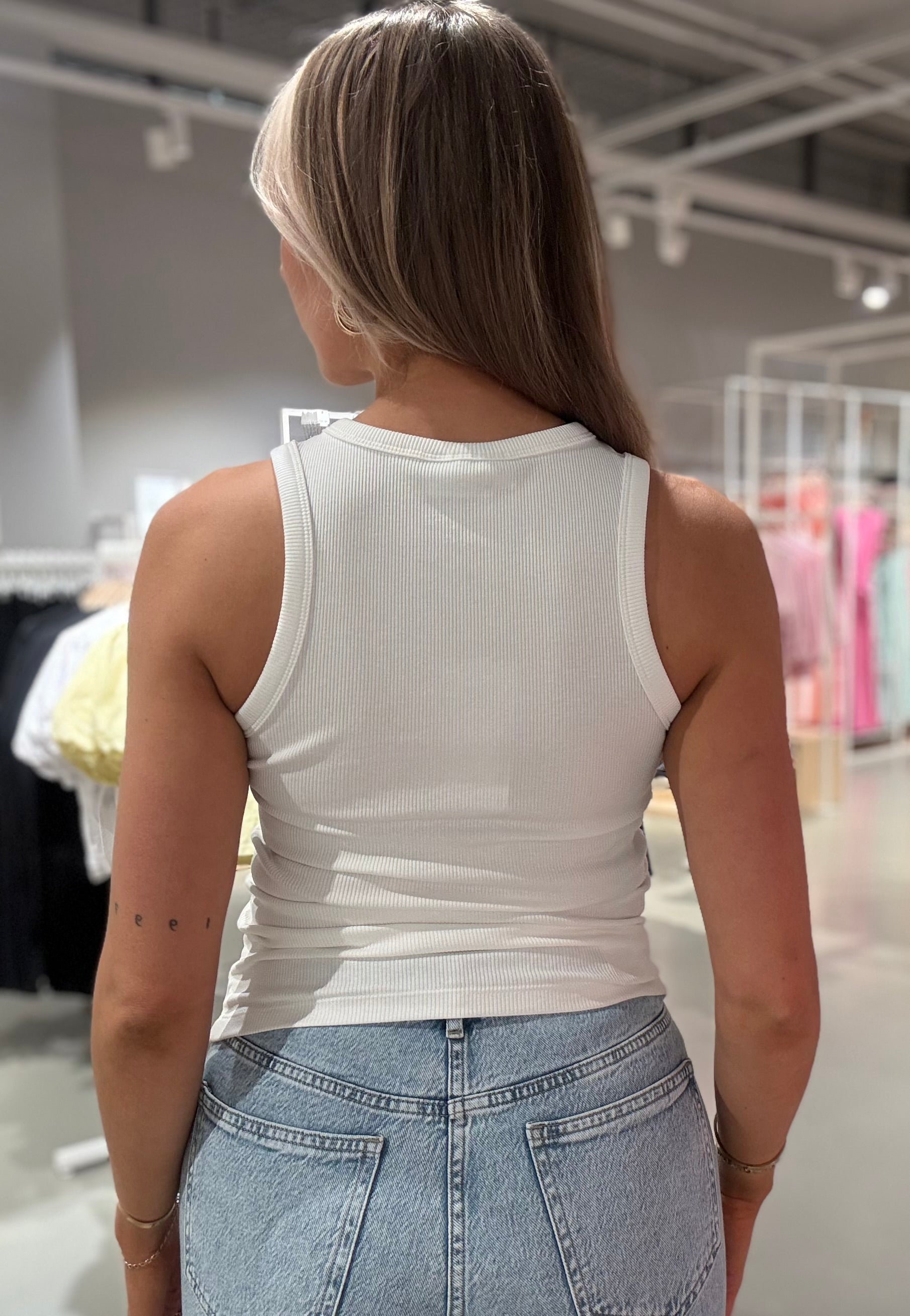 VISOLA Tank-Top - Snow White